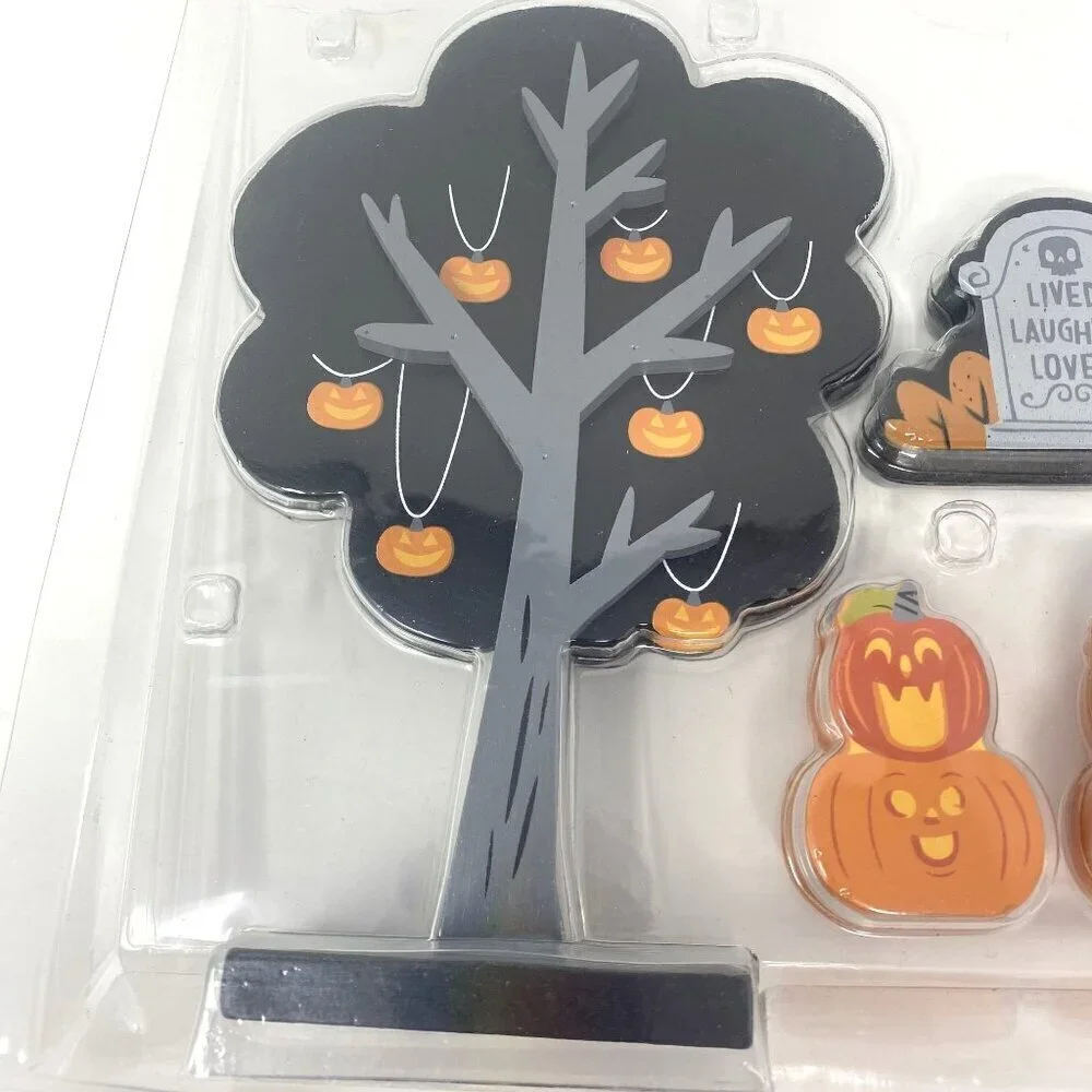 Target Hyde & Eek Mini Wood Mantle Decor 4pc Pumpkins Tree Headstone Graveyard S